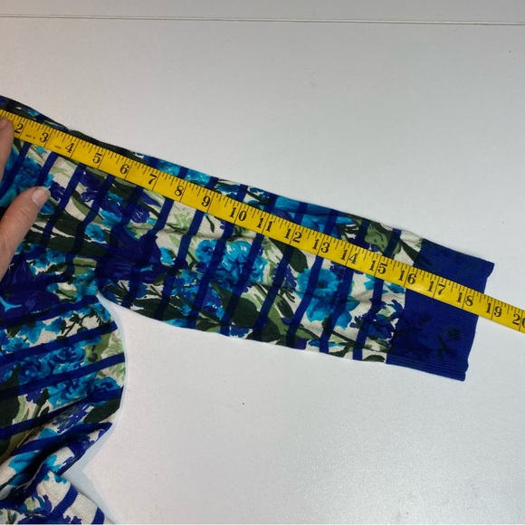 TALBOTS Womens Cardigan Blue Floral Print Button Front Cotton Blend Sz M - Picture 7 of 7